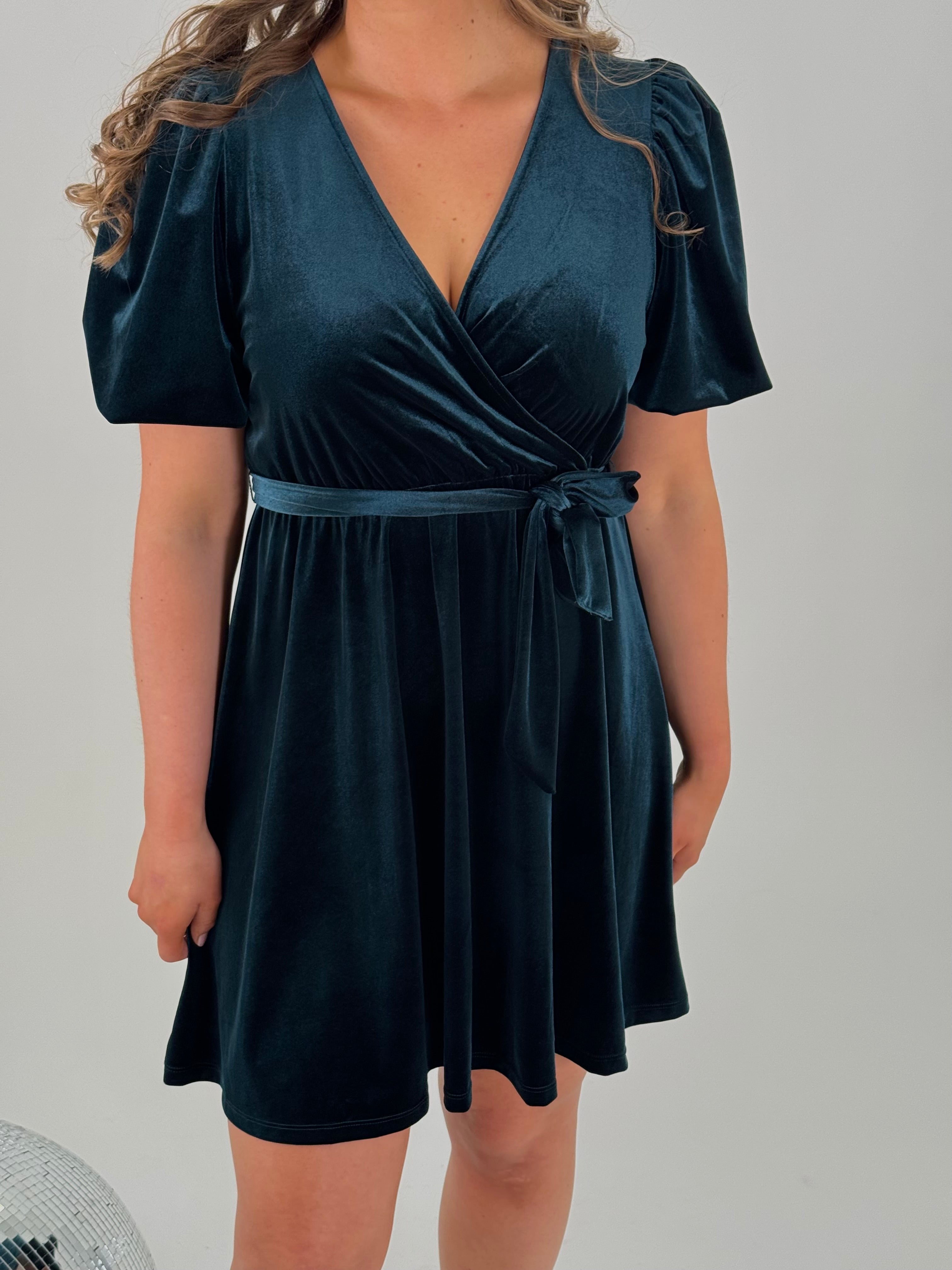 AWBELLA Short Dress - Ponderosa Pine